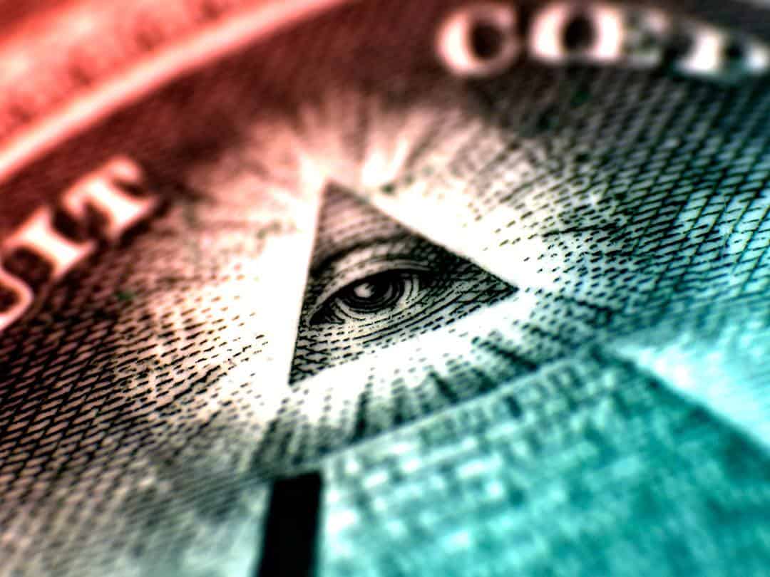 Теория-заговора-Как-не заработать-авитаминоз-на карантине